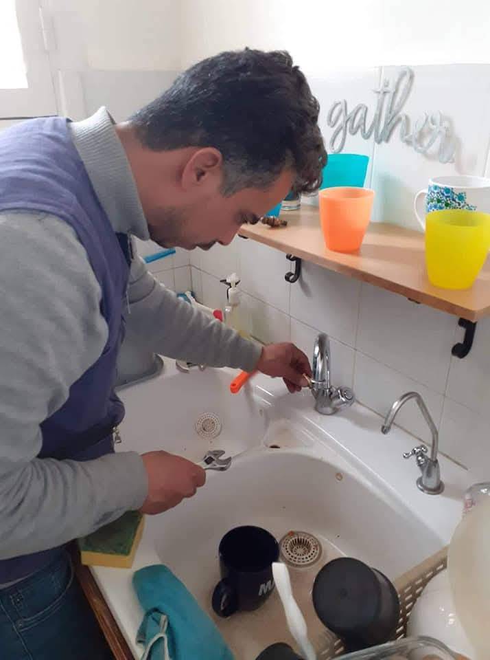 Kitchen Sink Maintenance